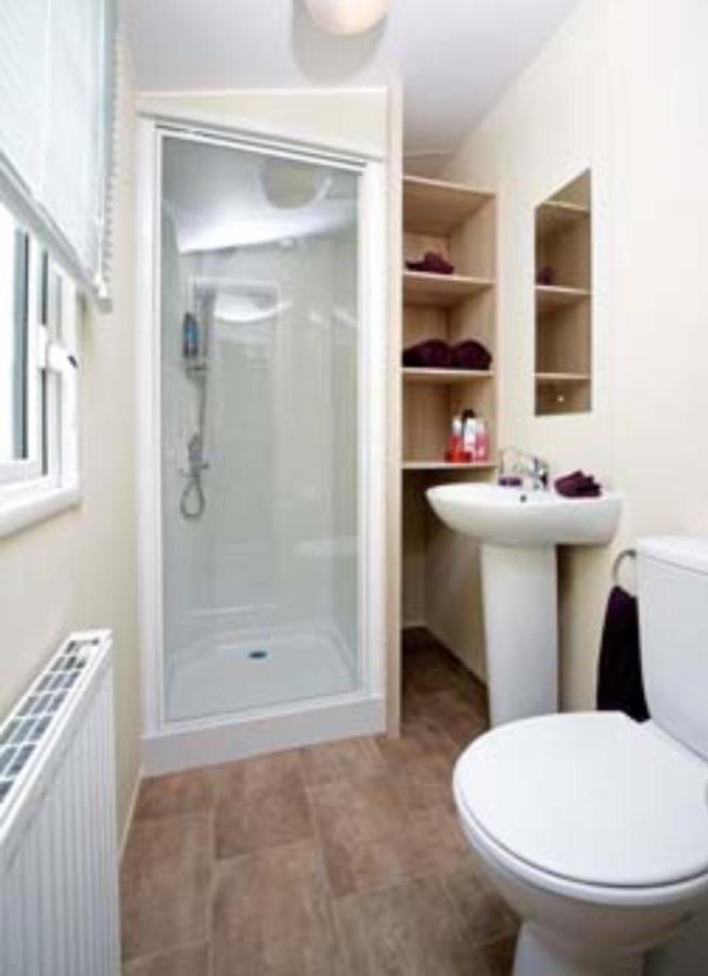 3 Bed Holiday Home Пул Экстерьер фото